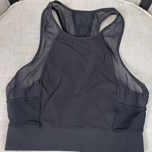 Lululemon mesh crop top / sports bra